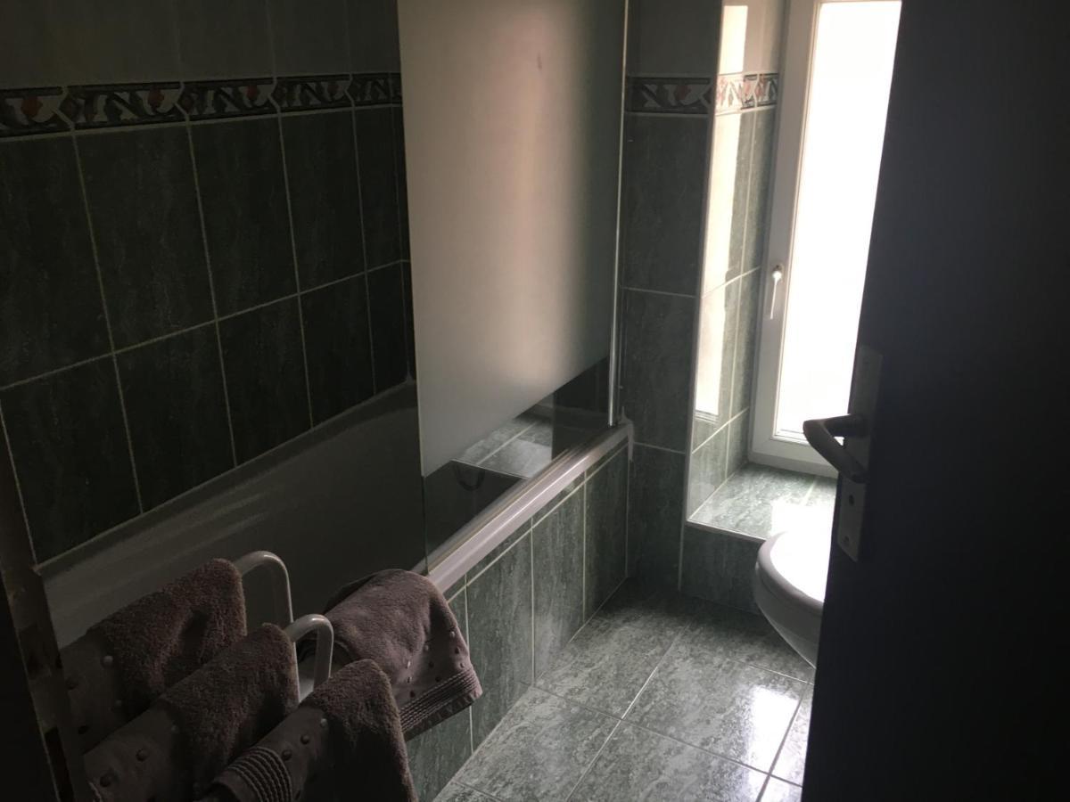L'Un Des Sens Otel Villefranche-de-Lonchat Dış mekan fotoğraf
